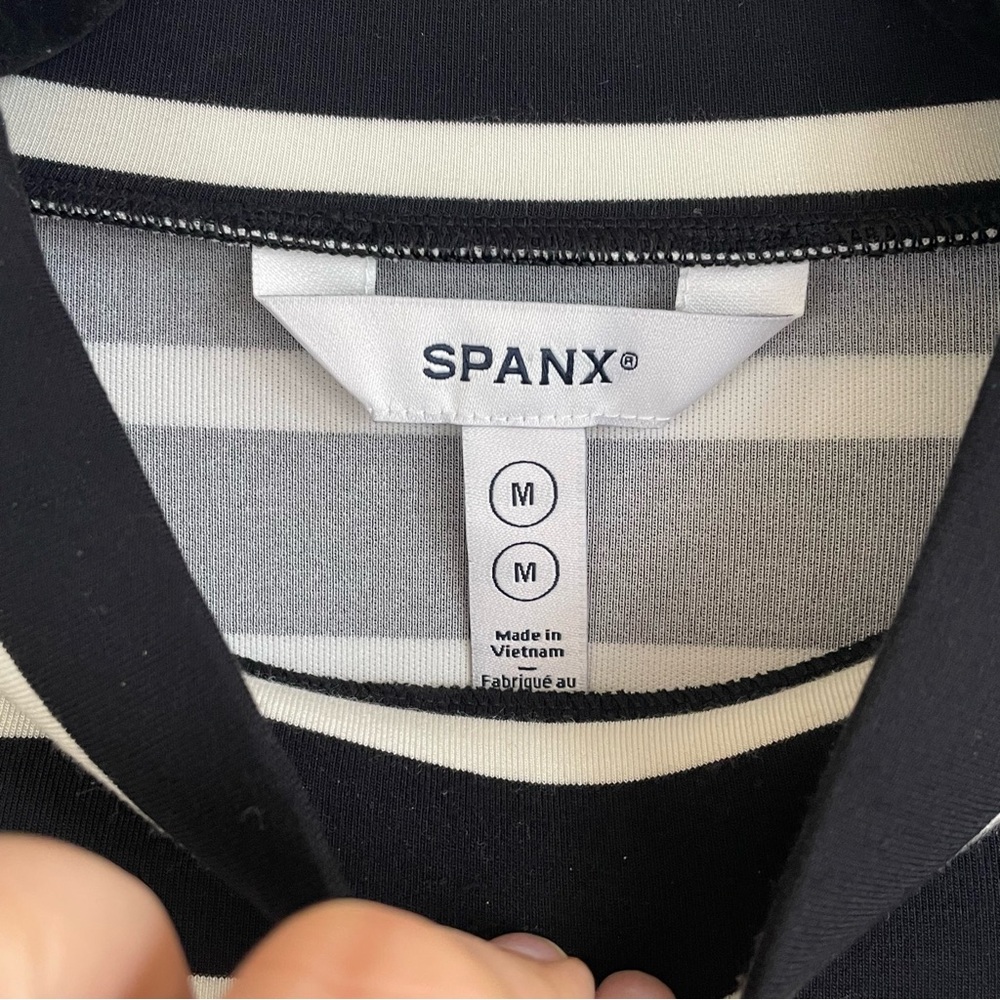 SPANX Black/Porcelain AirEssentials Mock Pullover Size Medium‎ - Picture 5 of 12